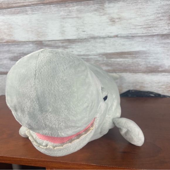 Vintage Disney Nemo Bailey Beluga Whale Plush - Rare Collectible Stuffed Toy - Picture 7 of 8